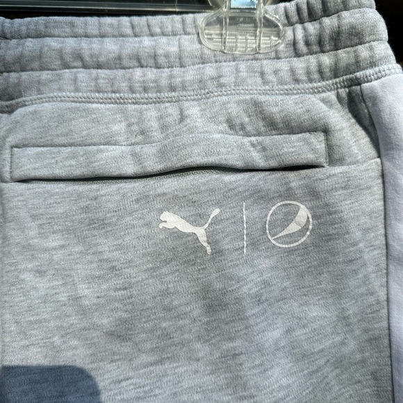 Puma X Pepsi Cola 50th Anniversary T7 Cropped Track
Pants Light Heather Gray - Picture 11 of 16